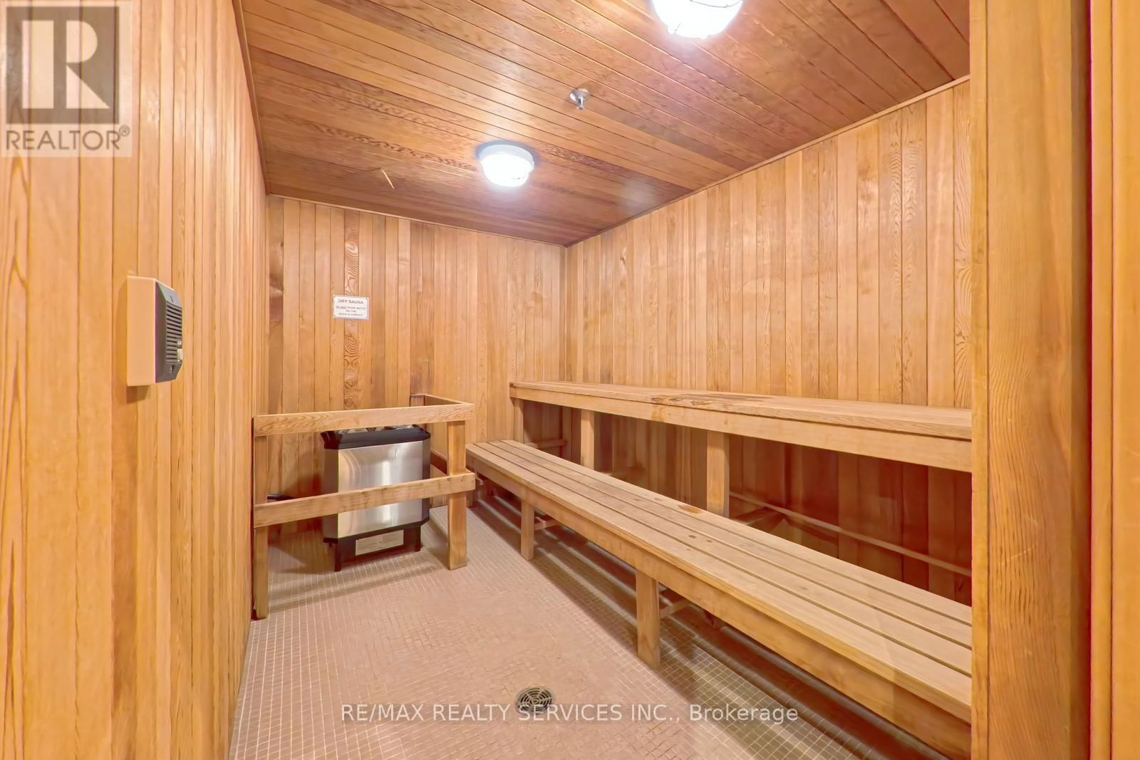 Suite 1309 - 38 FONTENAY COURT Image 41
