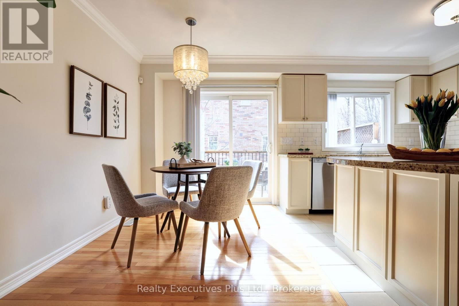 44 - 233 DUSKYWING WAY Image 11