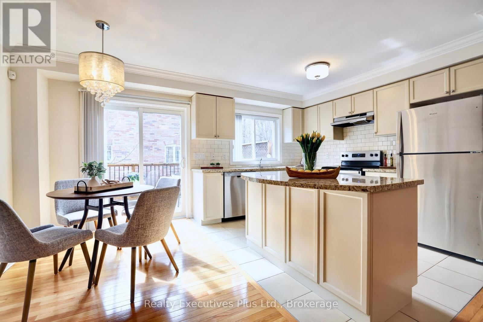 44 - 233 DUSKYWING WAY Image 12