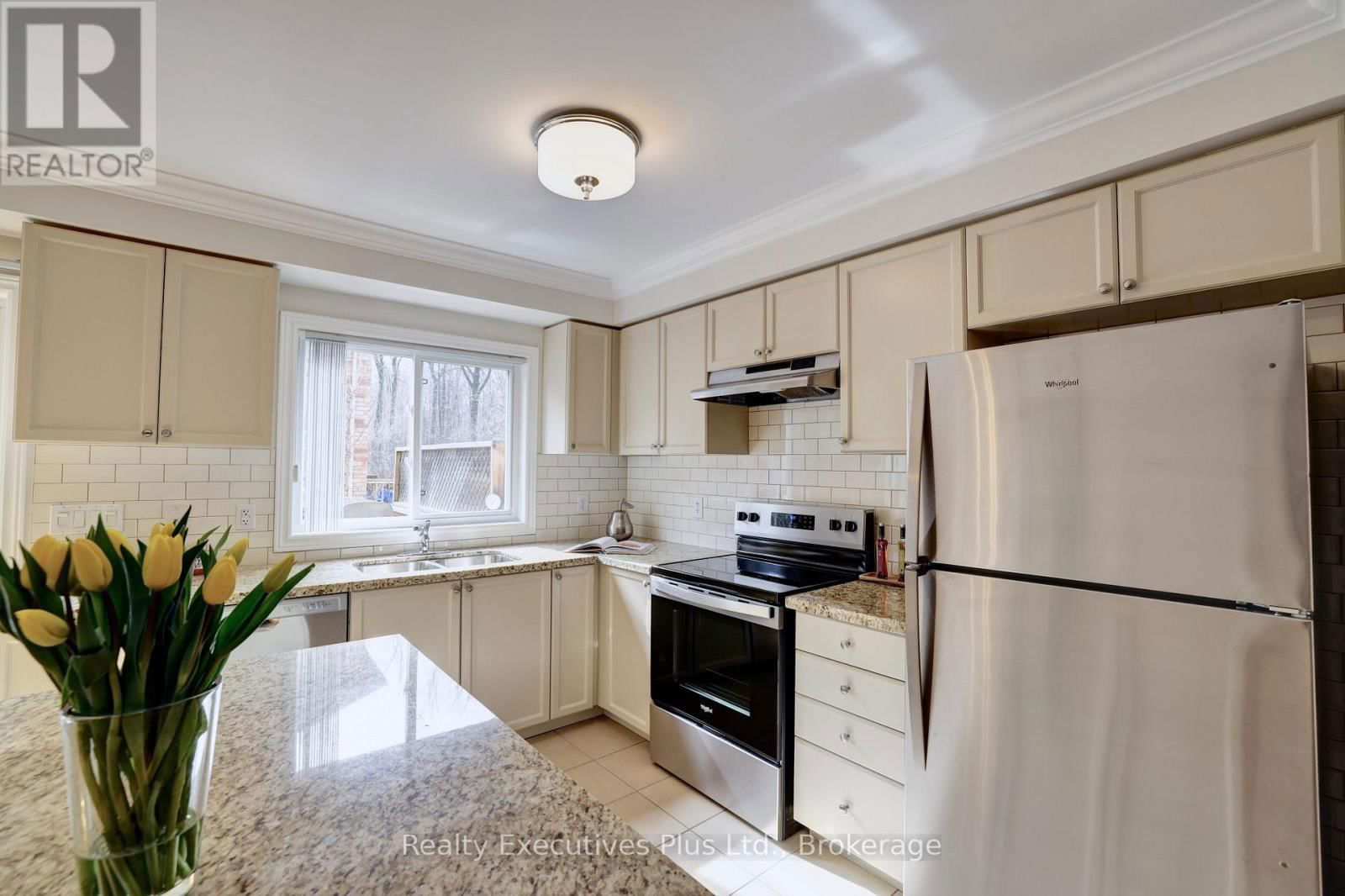 44 - 233 DUSKYWING WAY Image 15