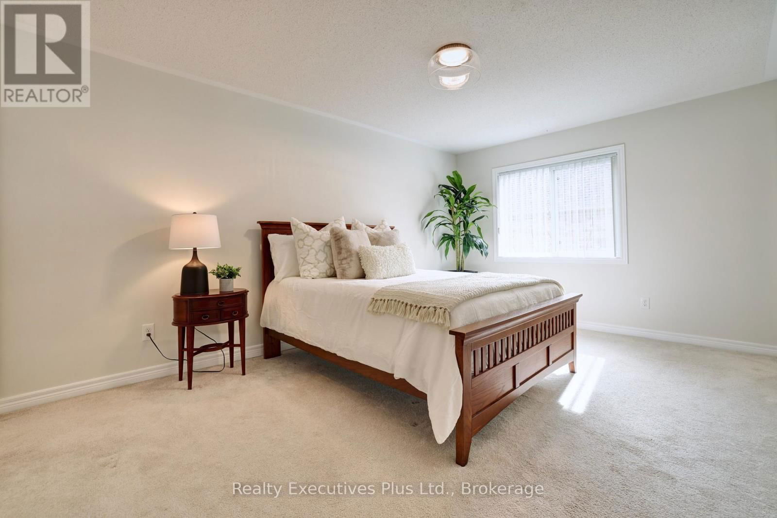 44 - 233 DUSKYWING WAY Image 22