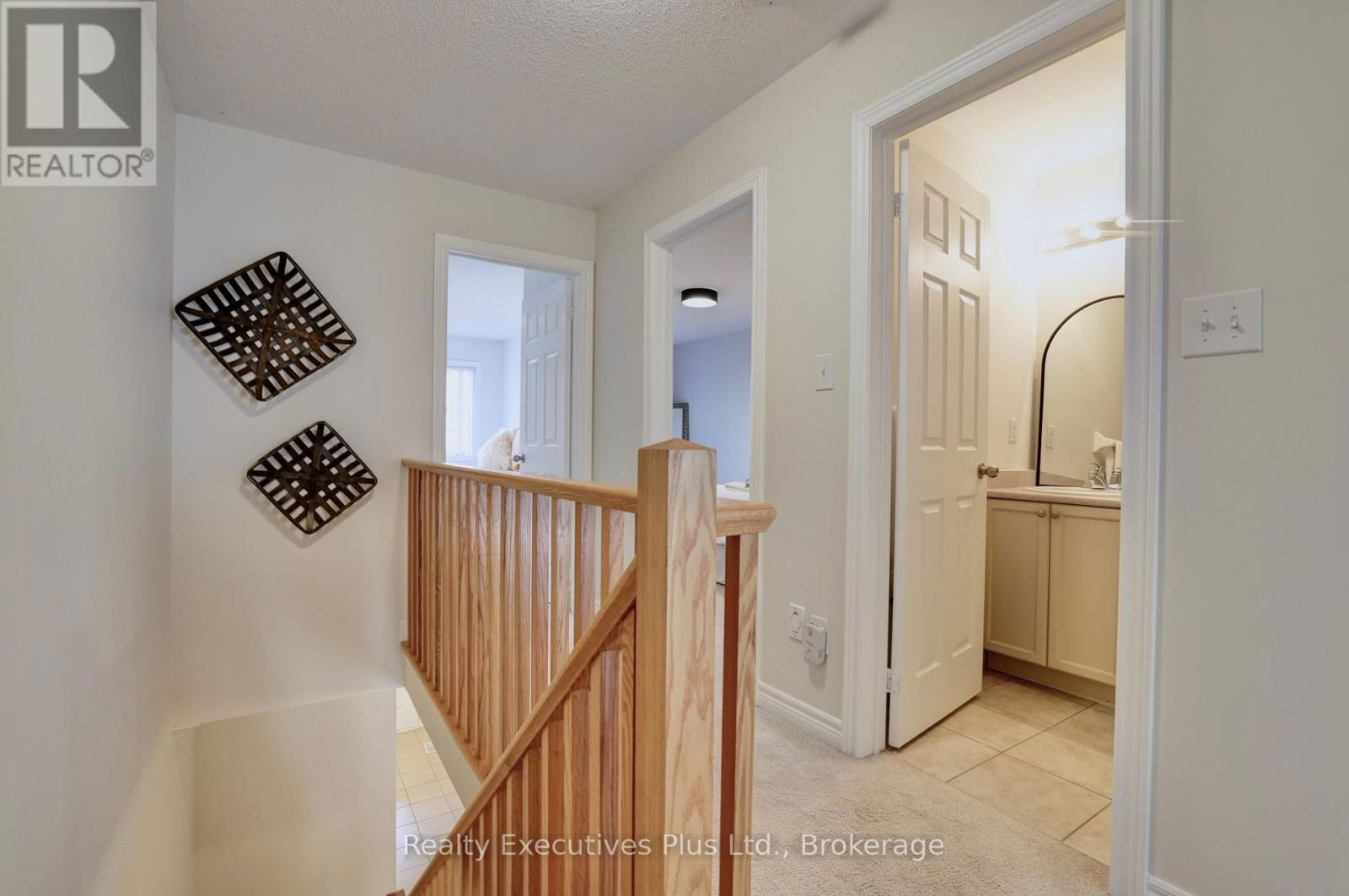 44 - 233 DUSKYWING WAY Image 28