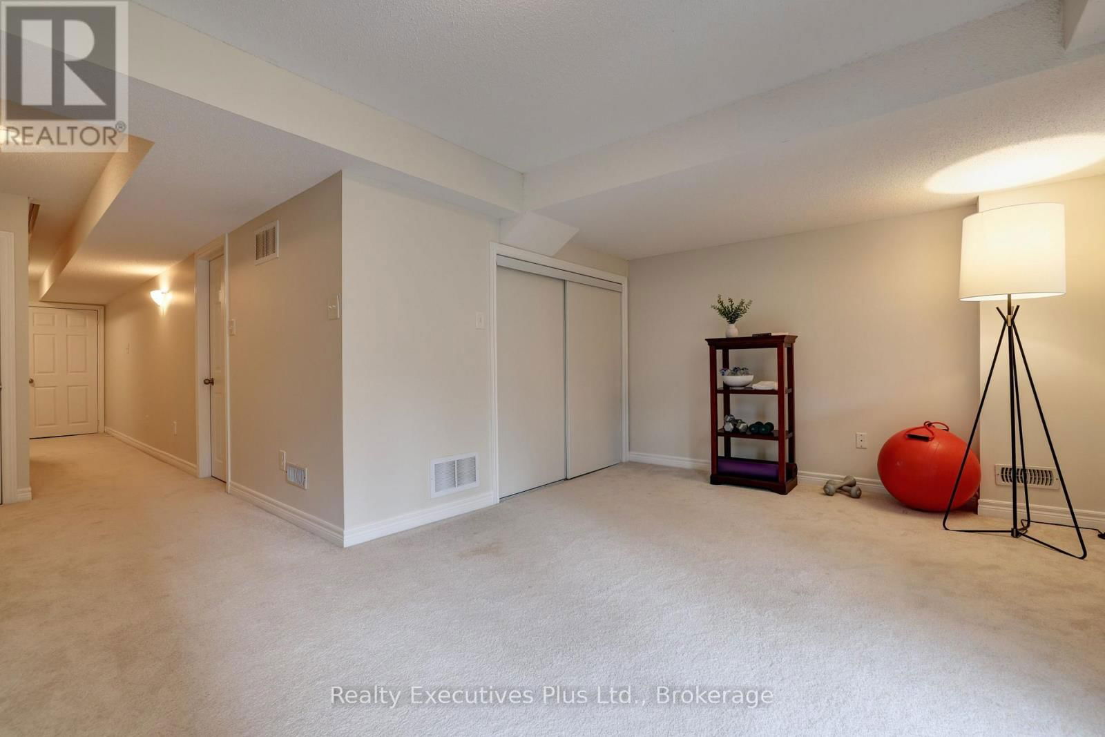 44 - 233 DUSKYWING WAY Image 31