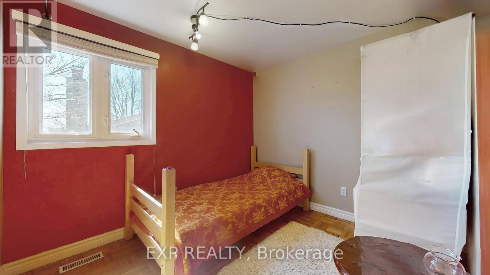 Upper Unit - 6917 BILBAO LANE Image 30