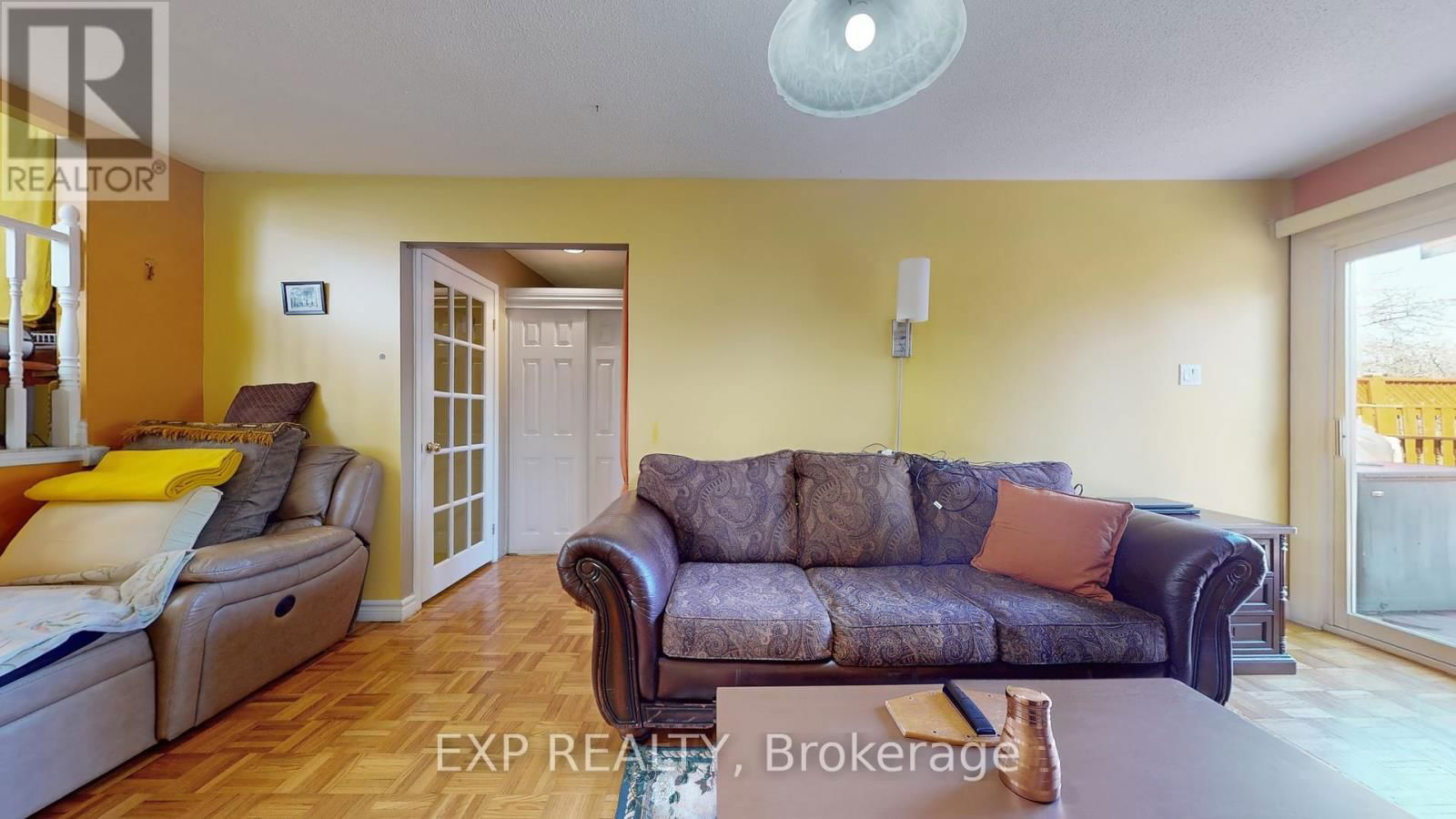 Upper Unit - 6917 BILBAO LANE Image 36