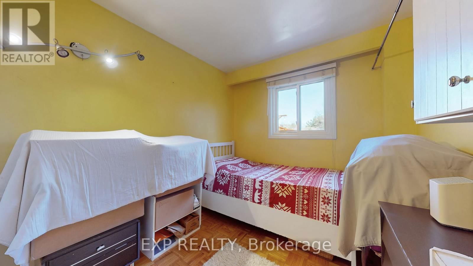 Upper Unit - 6917 BILBAO LANE Image 37