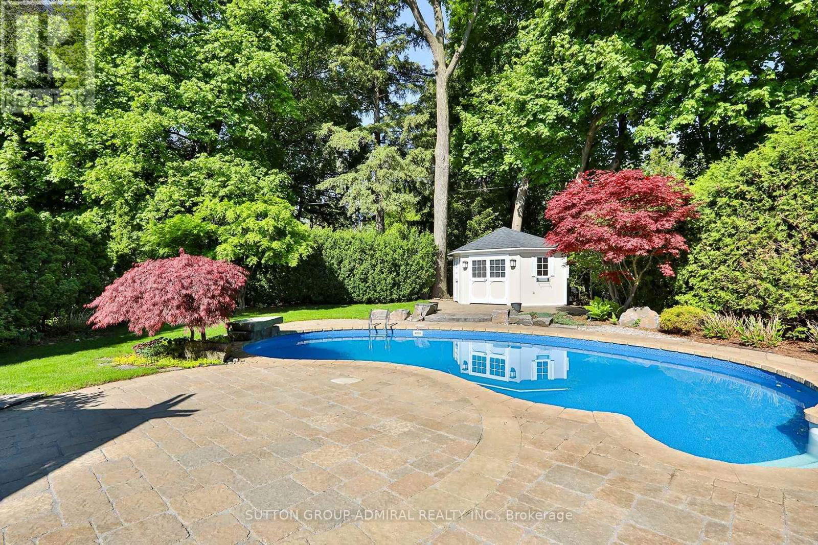 5 CRANLEIGH COURT Image 41