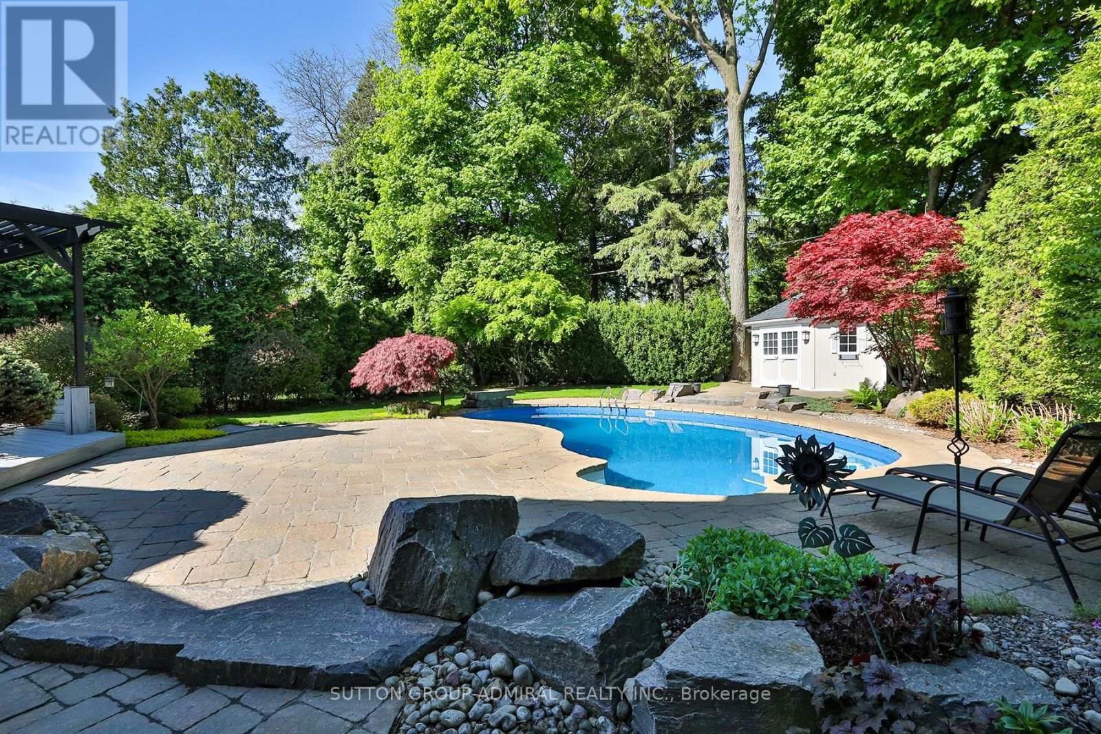 5 CRANLEIGH COURT Image 42