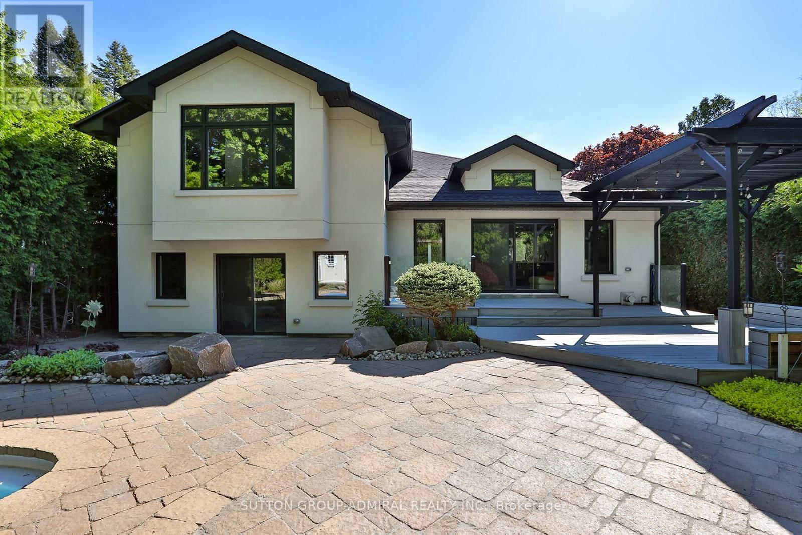 5 CRANLEIGH COURT Image 44
