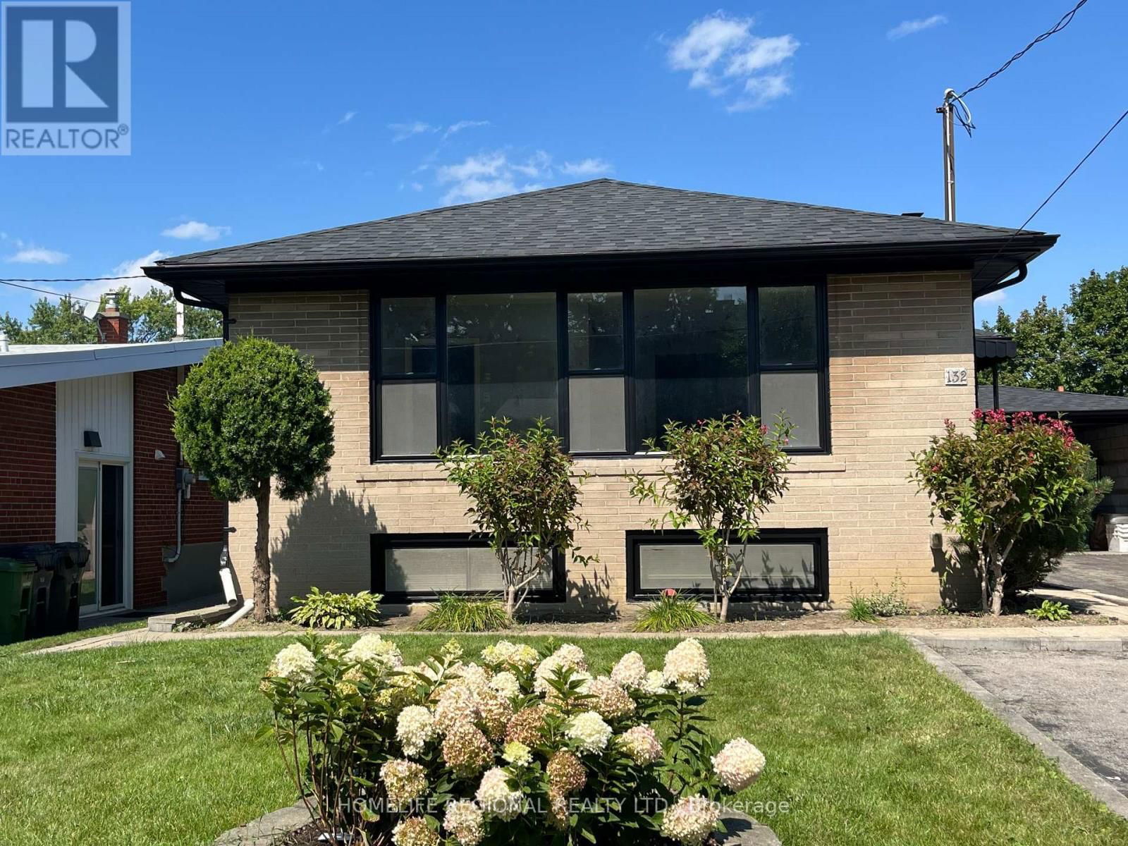 132 WYNDALE DRIVE Image 1
