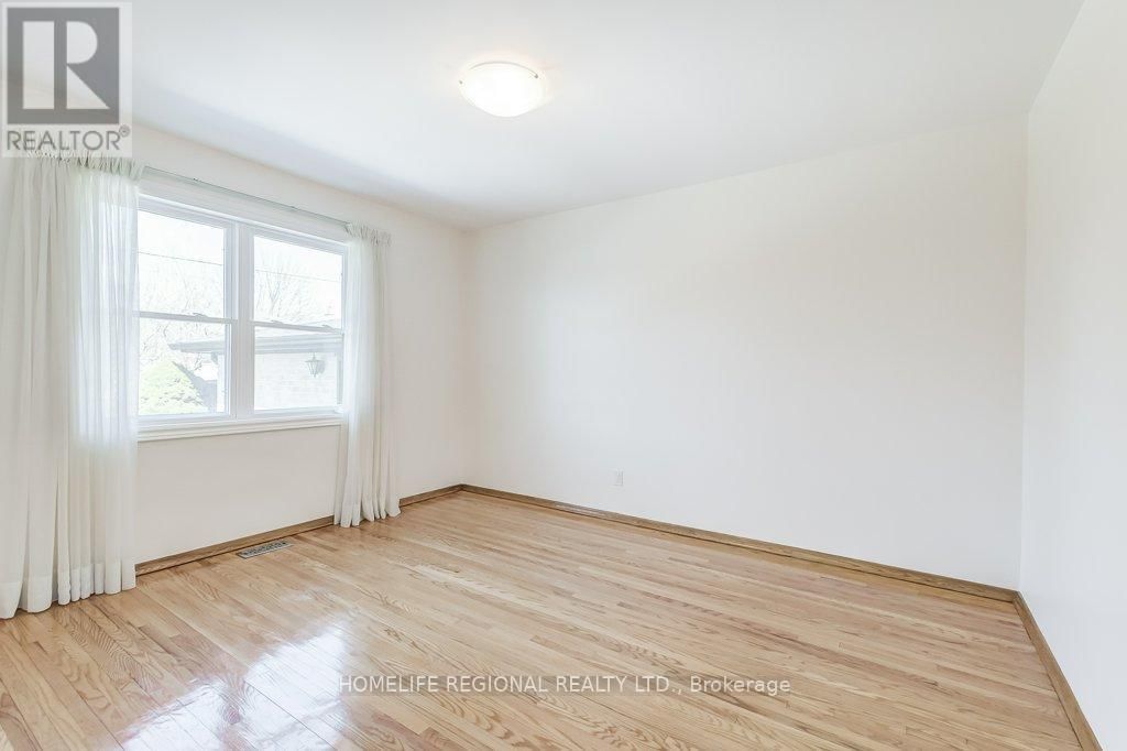 132 WYNDALE DRIVE Image 14