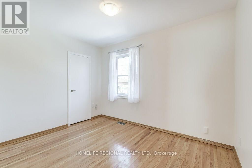 132 WYNDALE DRIVE Image 15