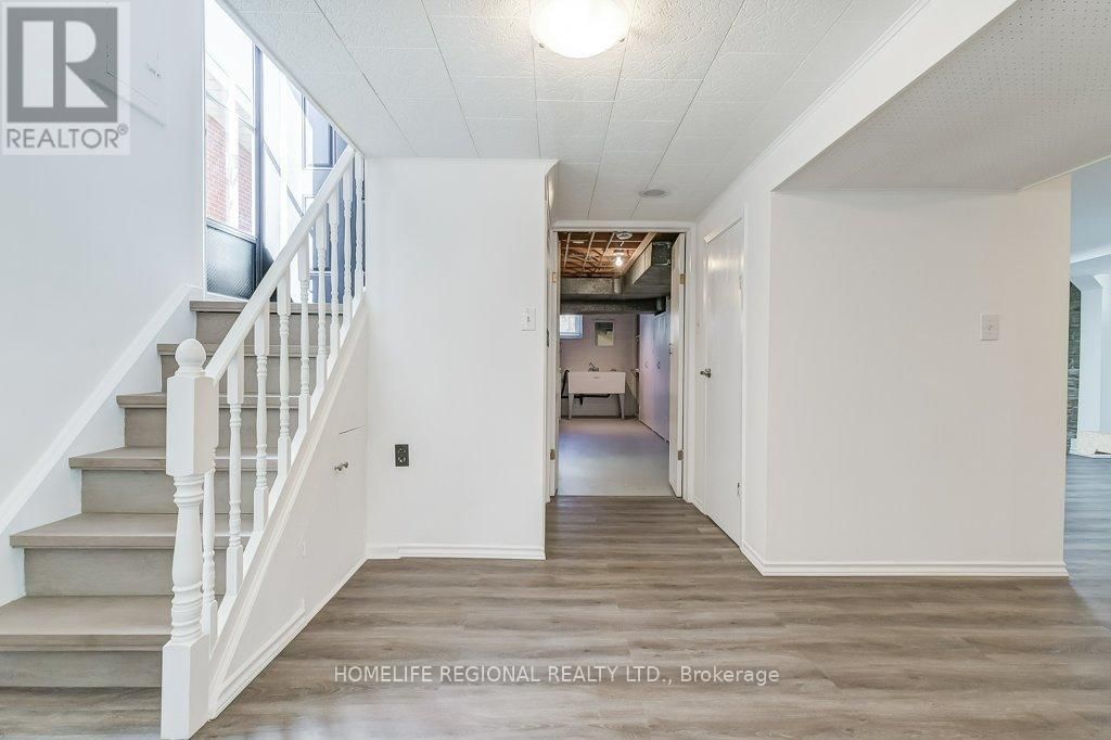 132 WYNDALE DRIVE Image 18