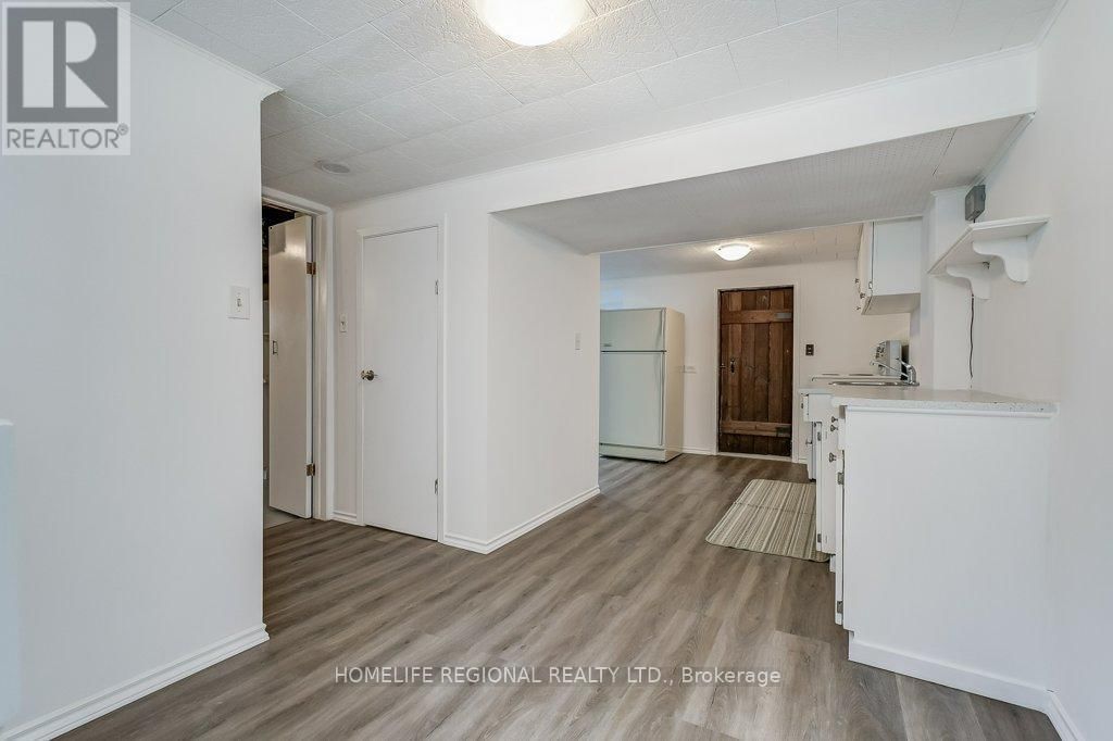 132 WYNDALE DRIVE Image 19