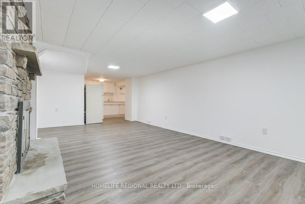 132 WYNDALE DRIVE Image 24
