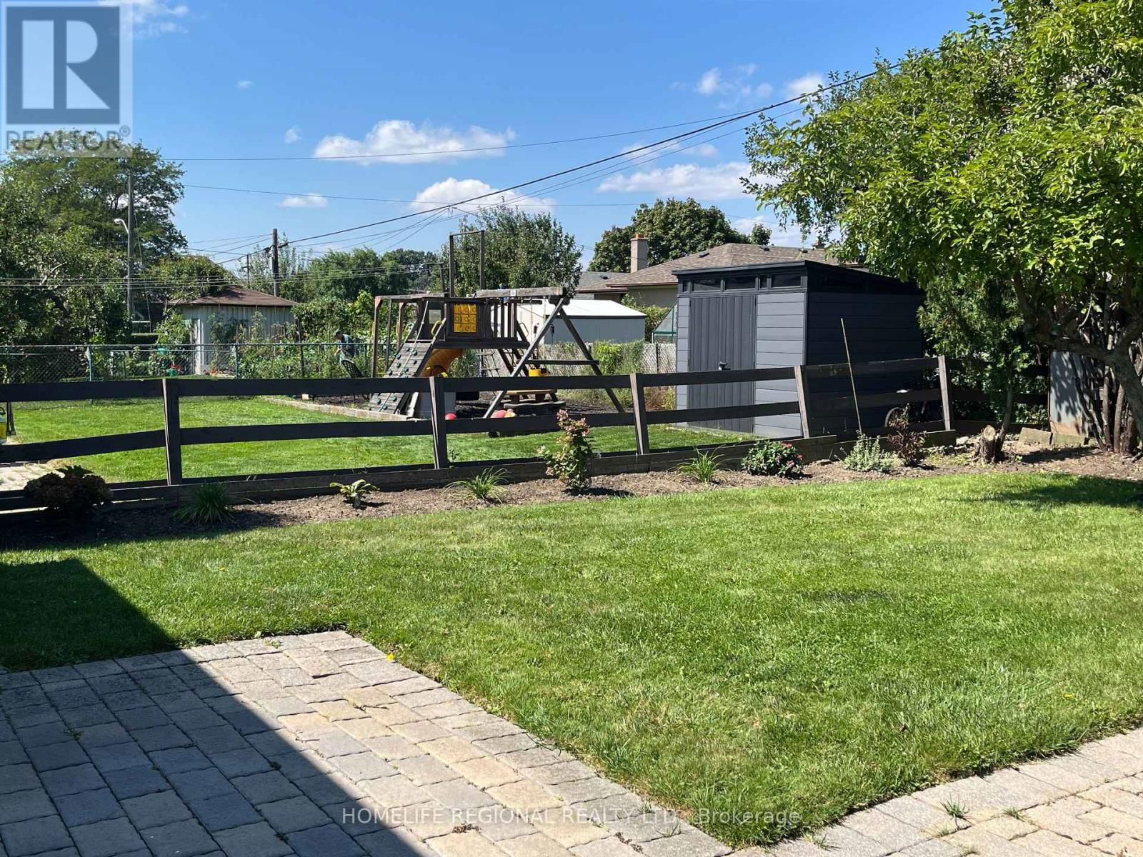 132 WYNDALE DRIVE Image 28