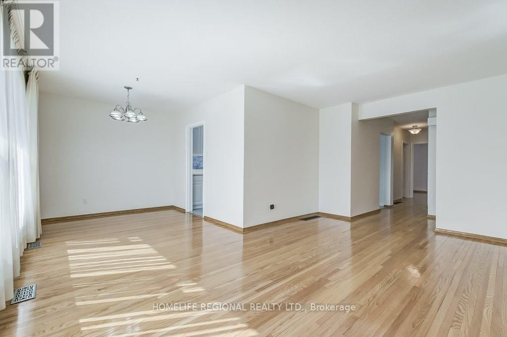 132 WYNDALE DRIVE Image 9