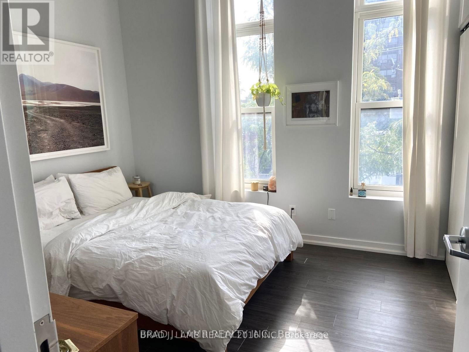 204 - 1496 QUEEN STREET WEST Image 3
