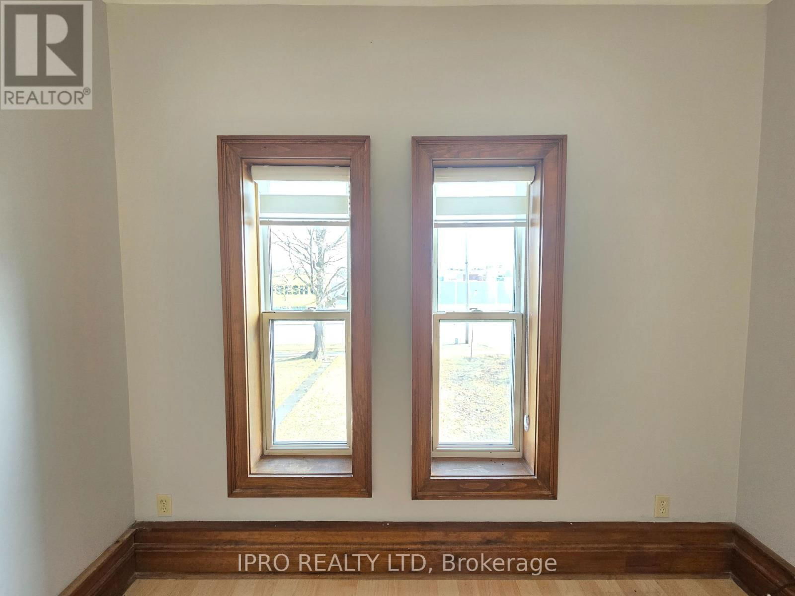 293 BROADWAY AVENUE Image 11