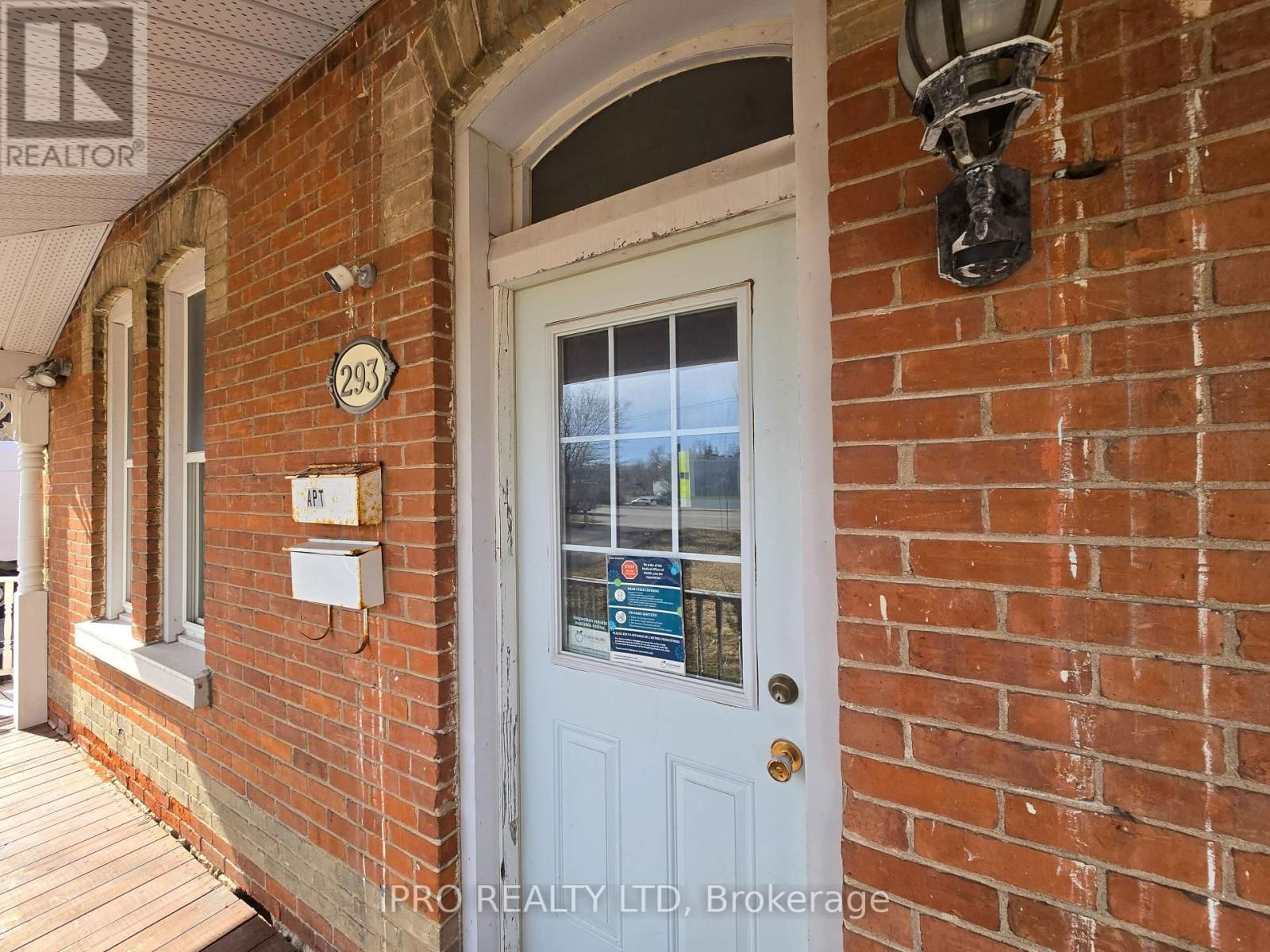 293 BROADWAY AVENUE Image 12