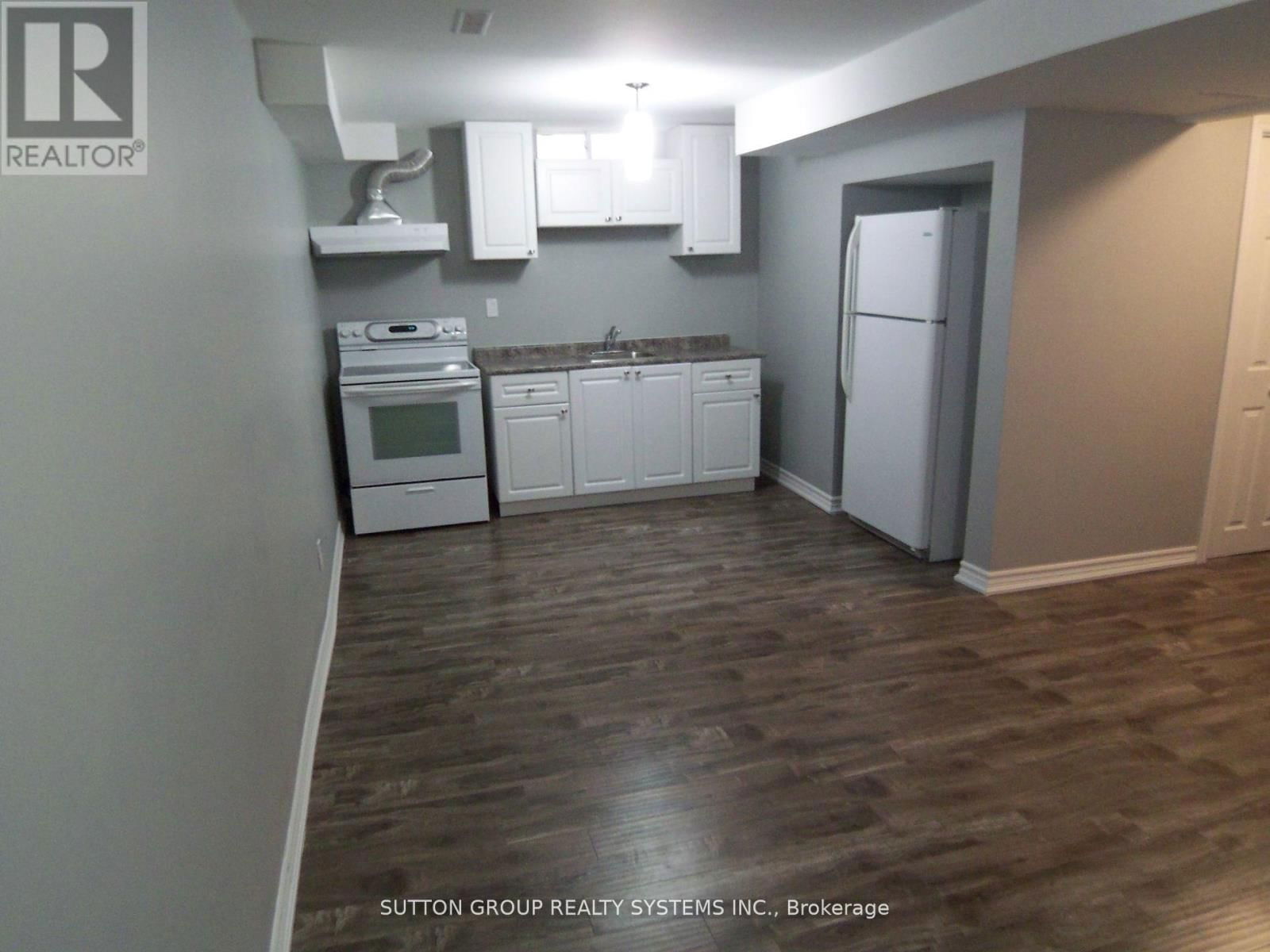 42 SWEETWOOD CIRCLE Image 3