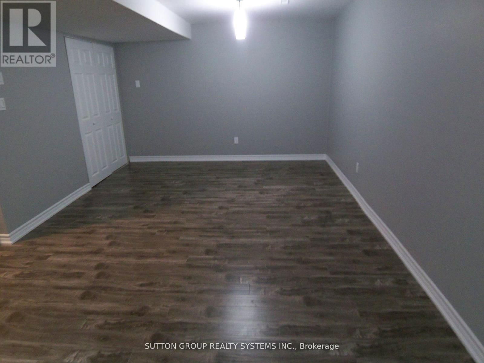 42 SWEETWOOD CIRCLE Image 5