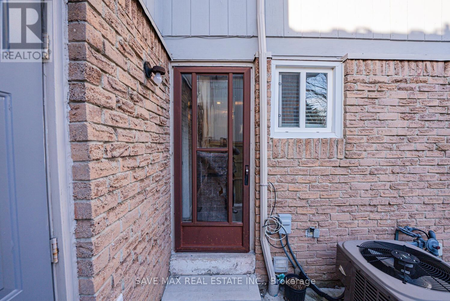 11 PIERPONT PLACE Image 20