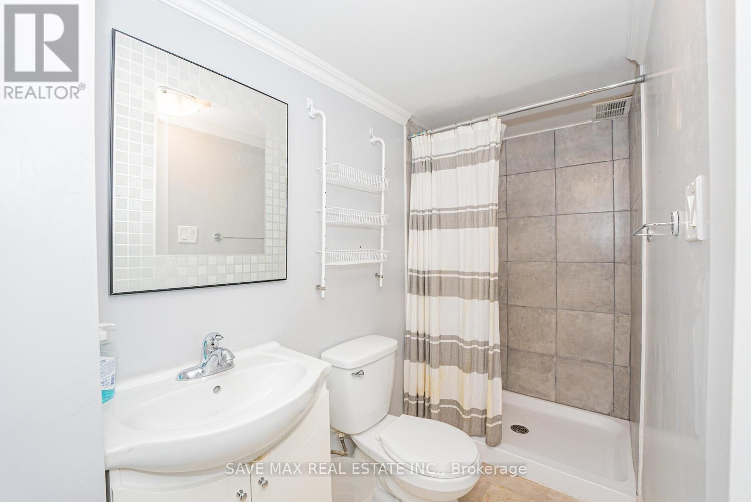 11 PIERPONT PLACE Image 30
