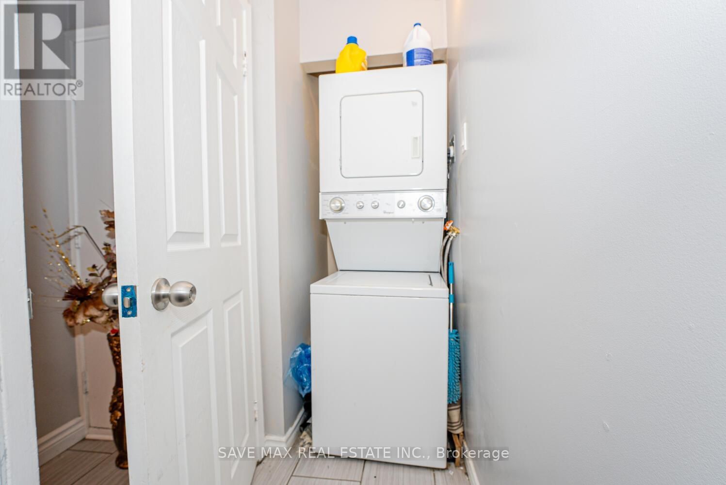 11 PIERPONT PLACE Image 31