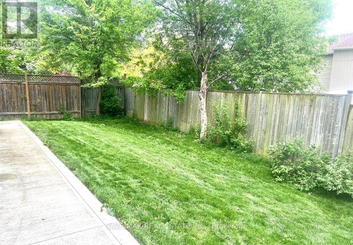 11 PIERPONT PLACE Image 32