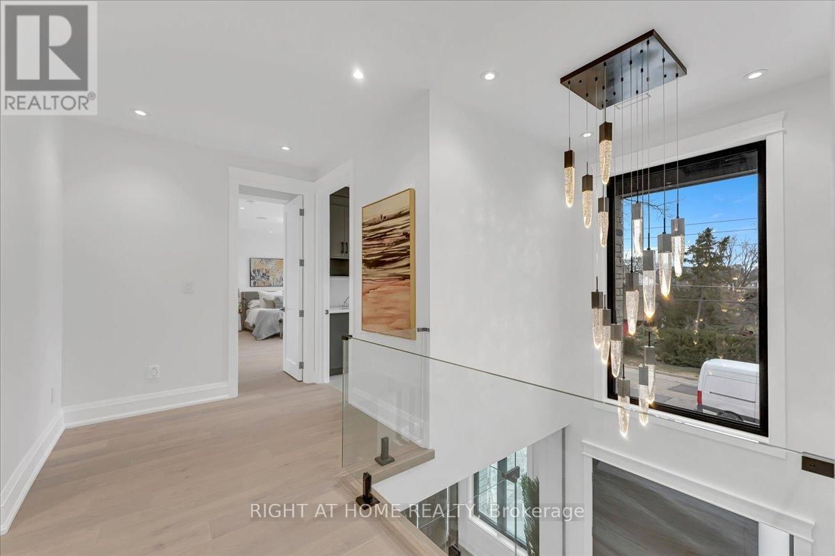 2572 EDENHURST DRIVE Image 33