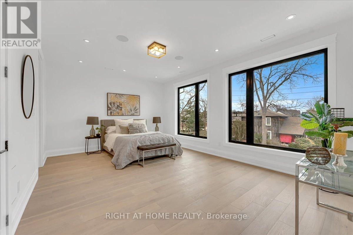 2572 EDENHURST DRIVE Image 34