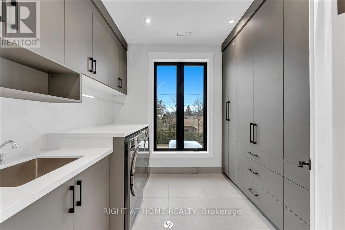 2572 EDENHURST DRIVE Image 37