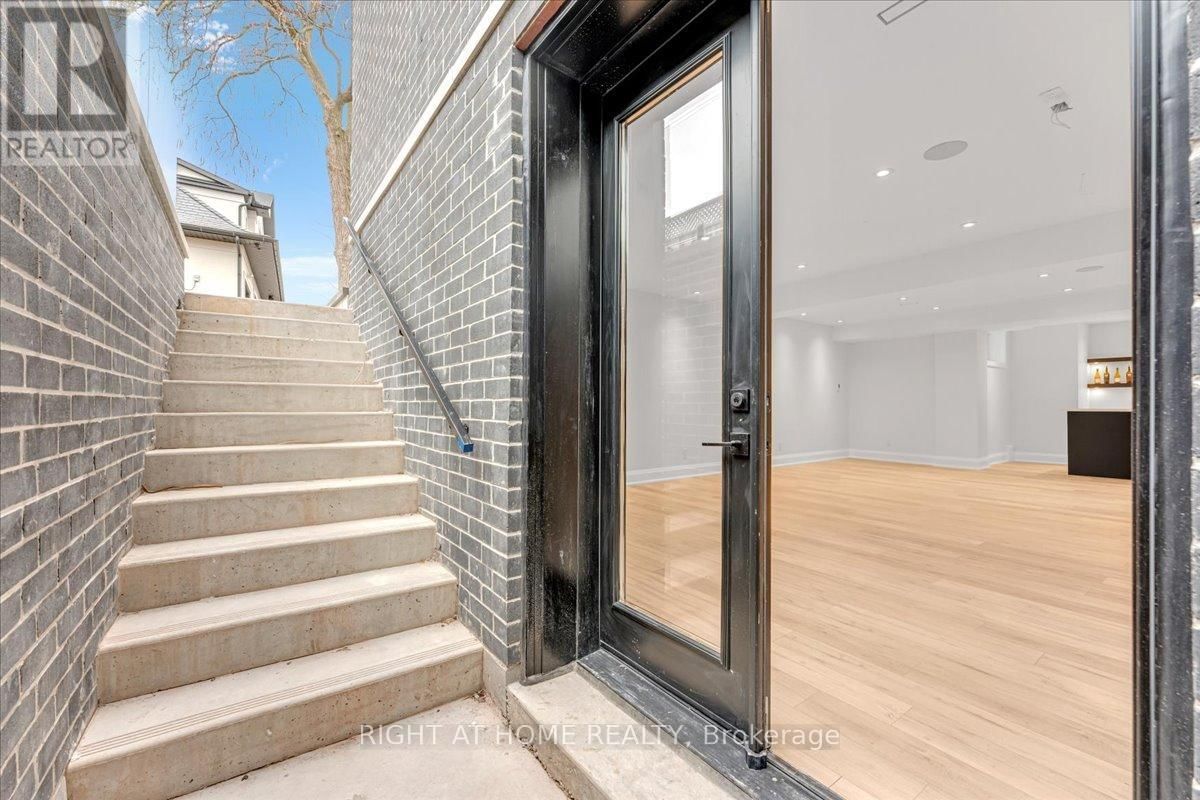 2572 EDENHURST DRIVE Image 43