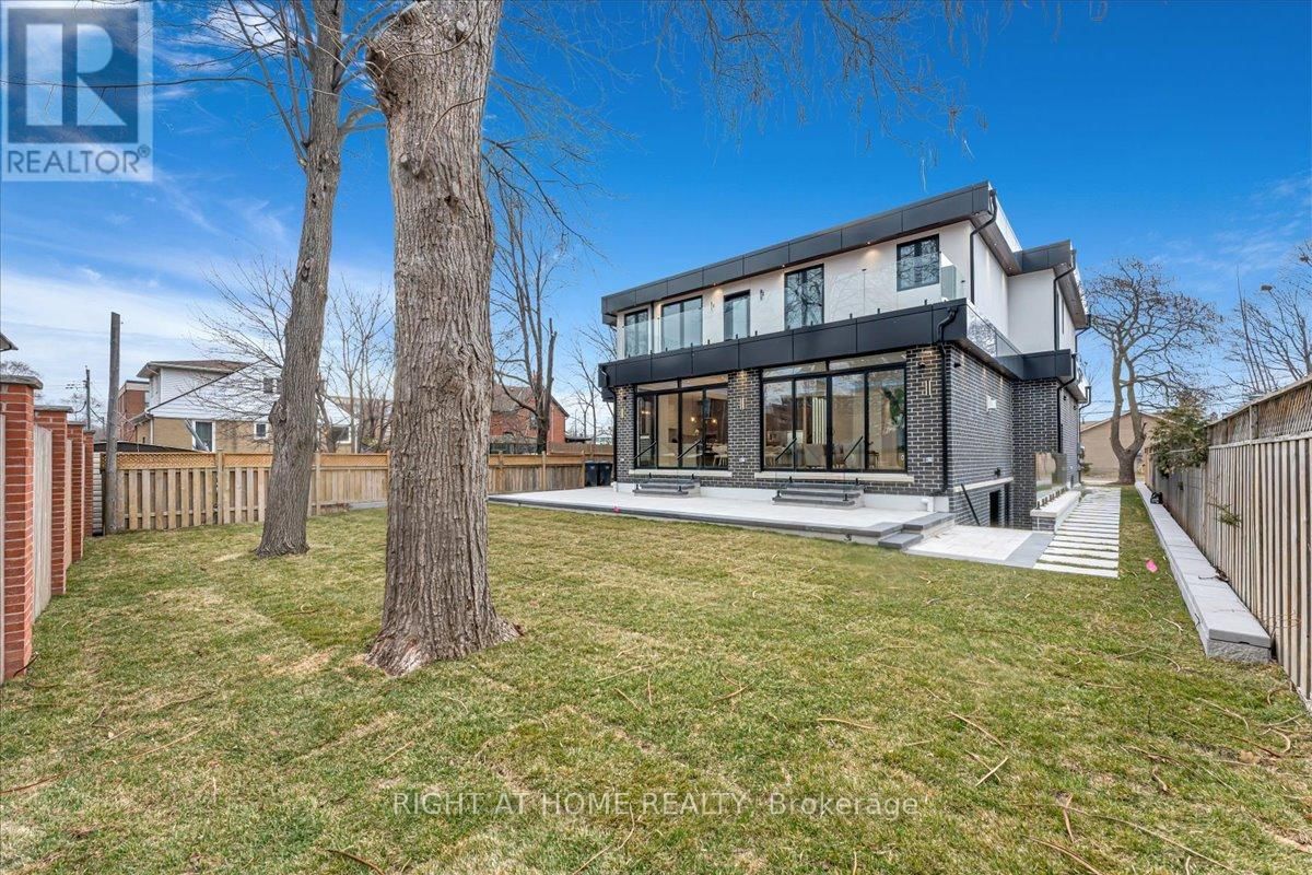 2572 EDENHURST DRIVE Image 46
