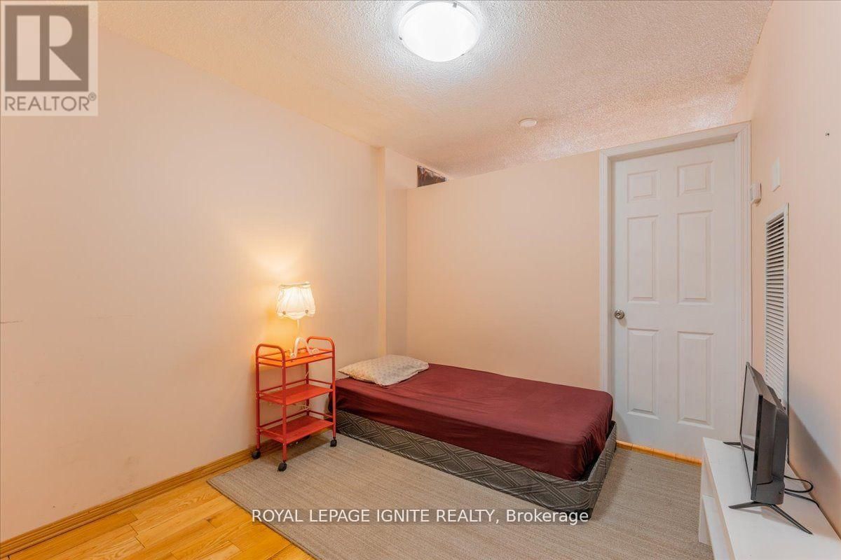 204 - 1335 WILLIAMSPORT DRIVE Image 18