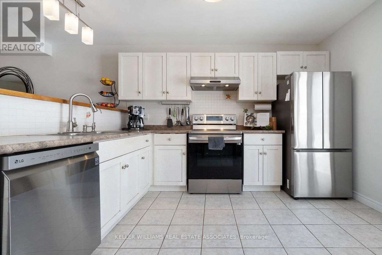23 RACHLIN DRIVE Image 11