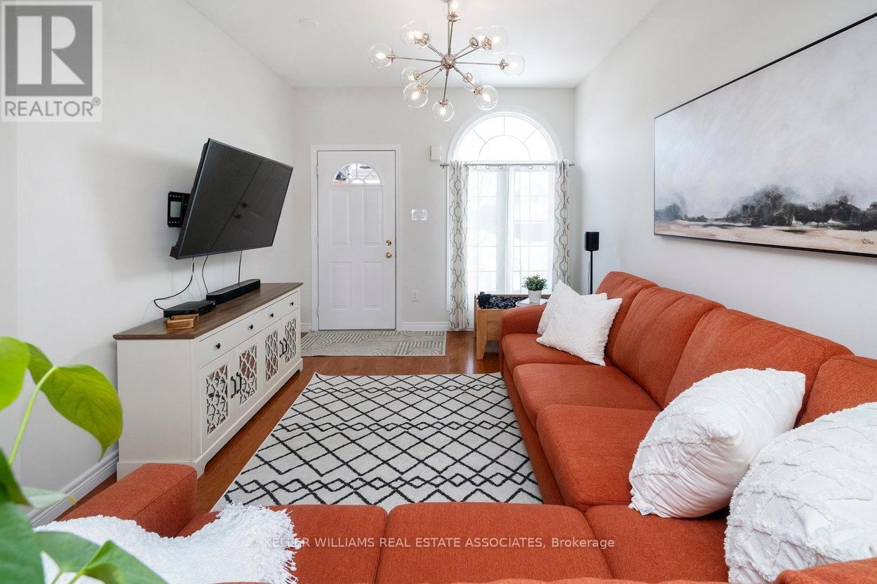 23 RACHLIN DRIVE Image 2