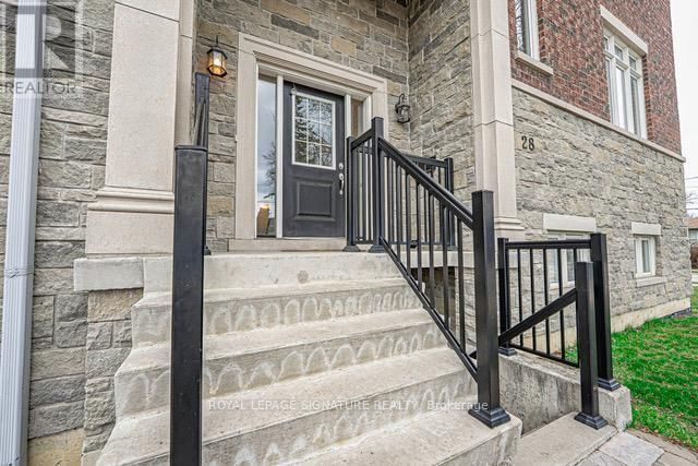28 ELDER AVENUE Image 33