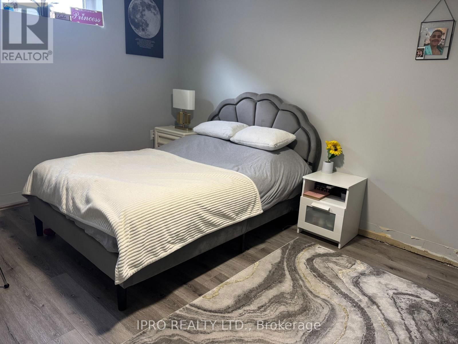 18 HAGERSVILLE COURT Image 2