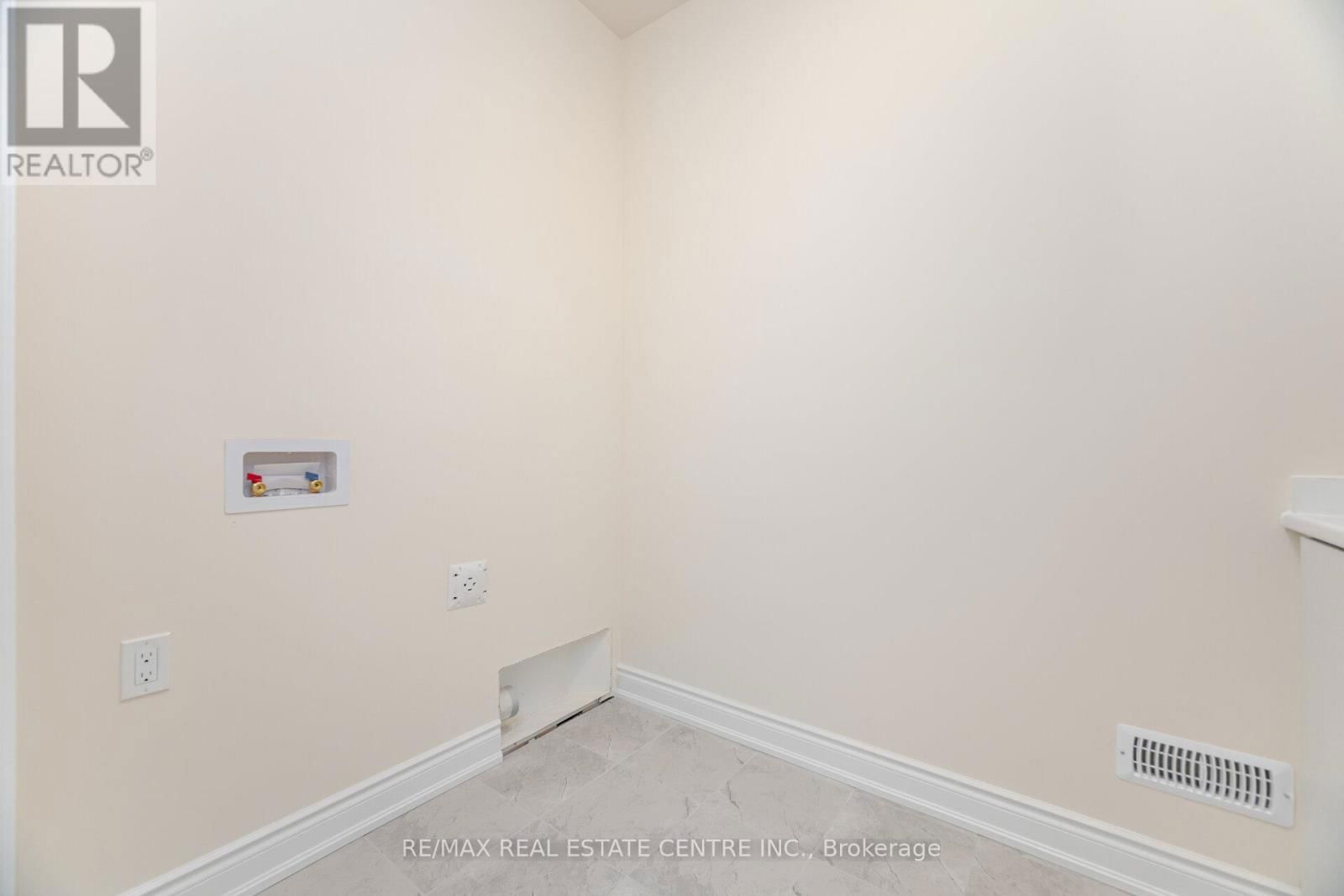 1330 LOON LANE Image 38