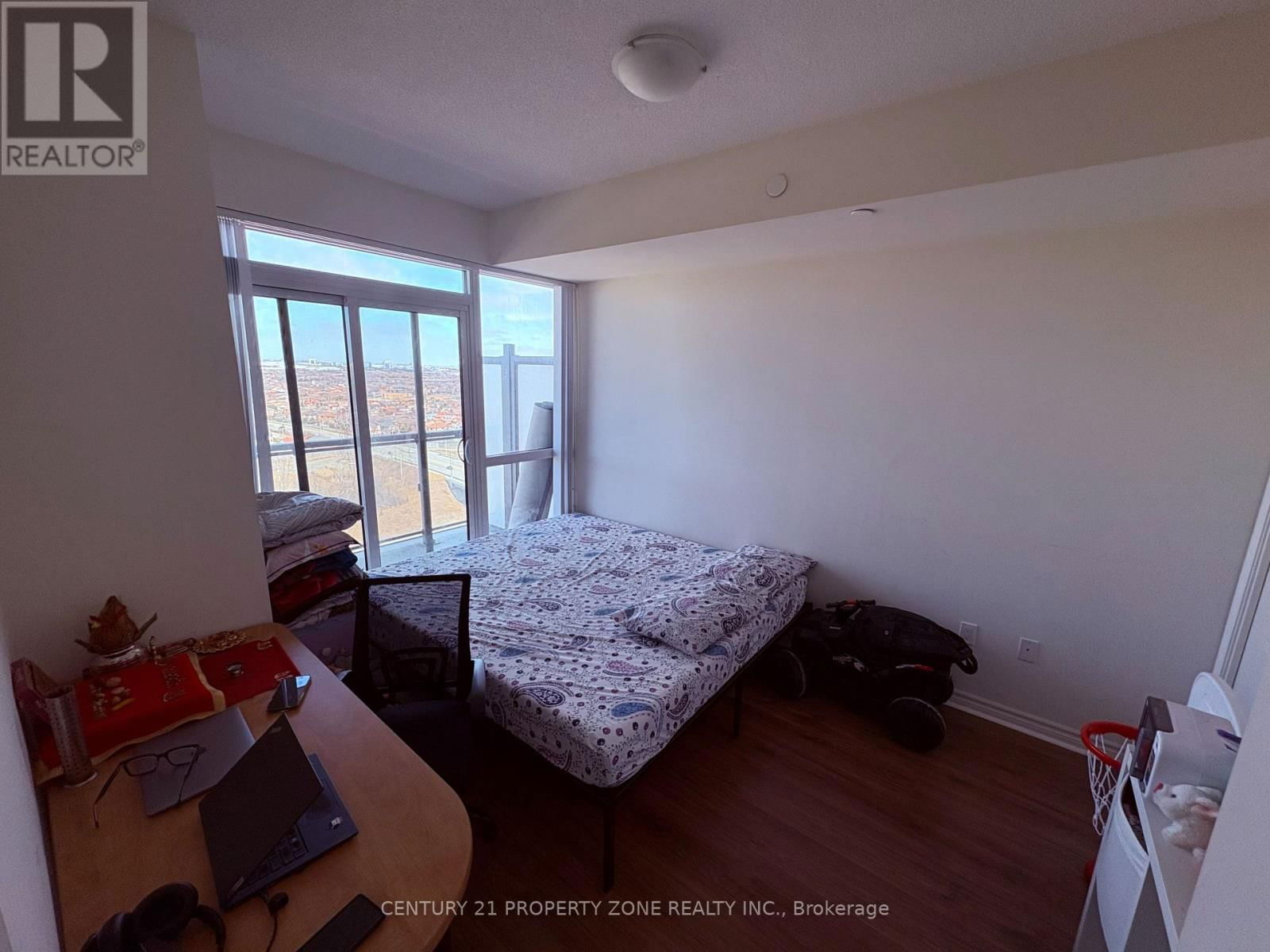 2219 - 349 RATHBURN ROAD WEST Image 13