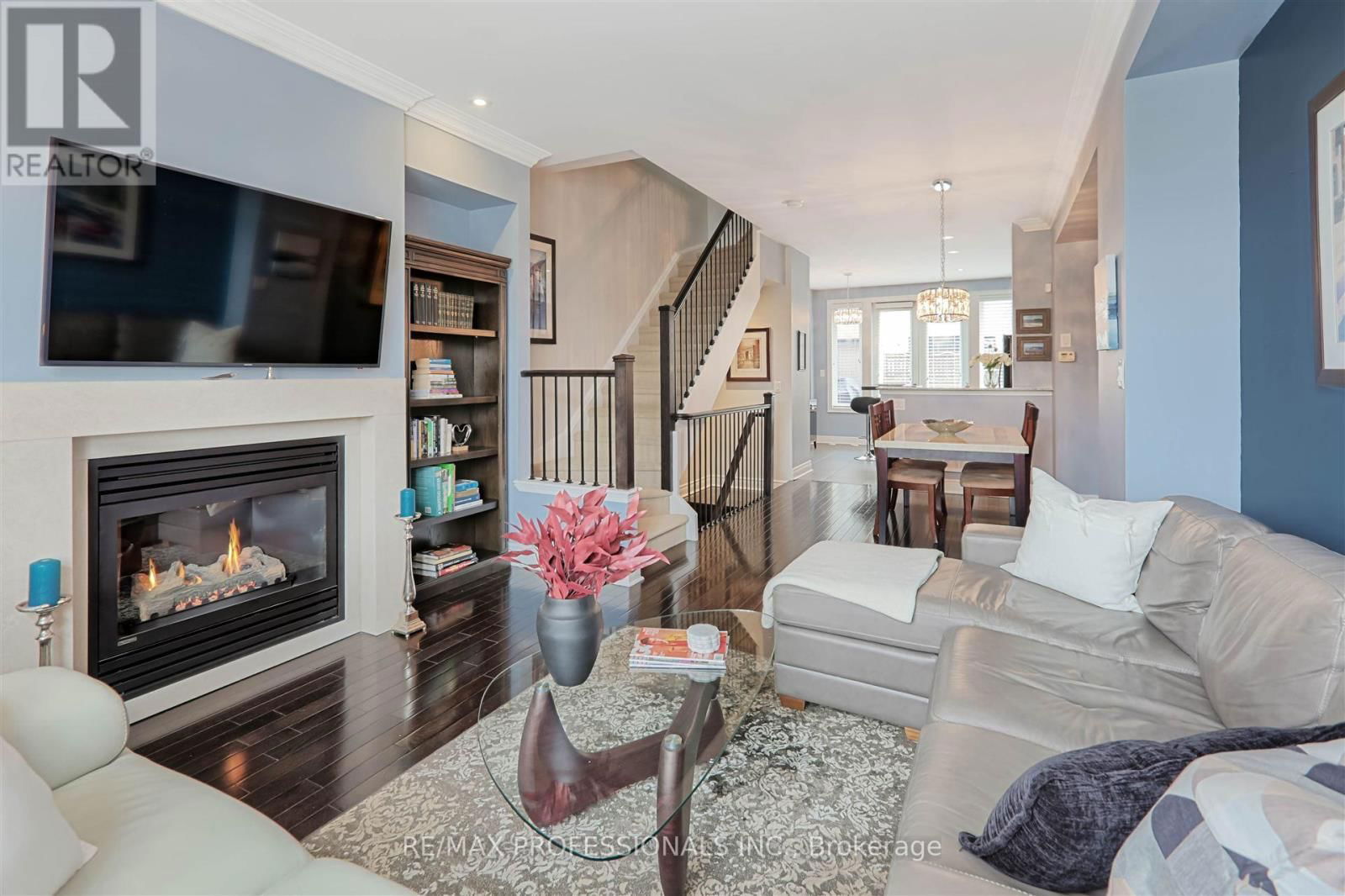 1854 BURNHAMTHORPE ROAD Image 12