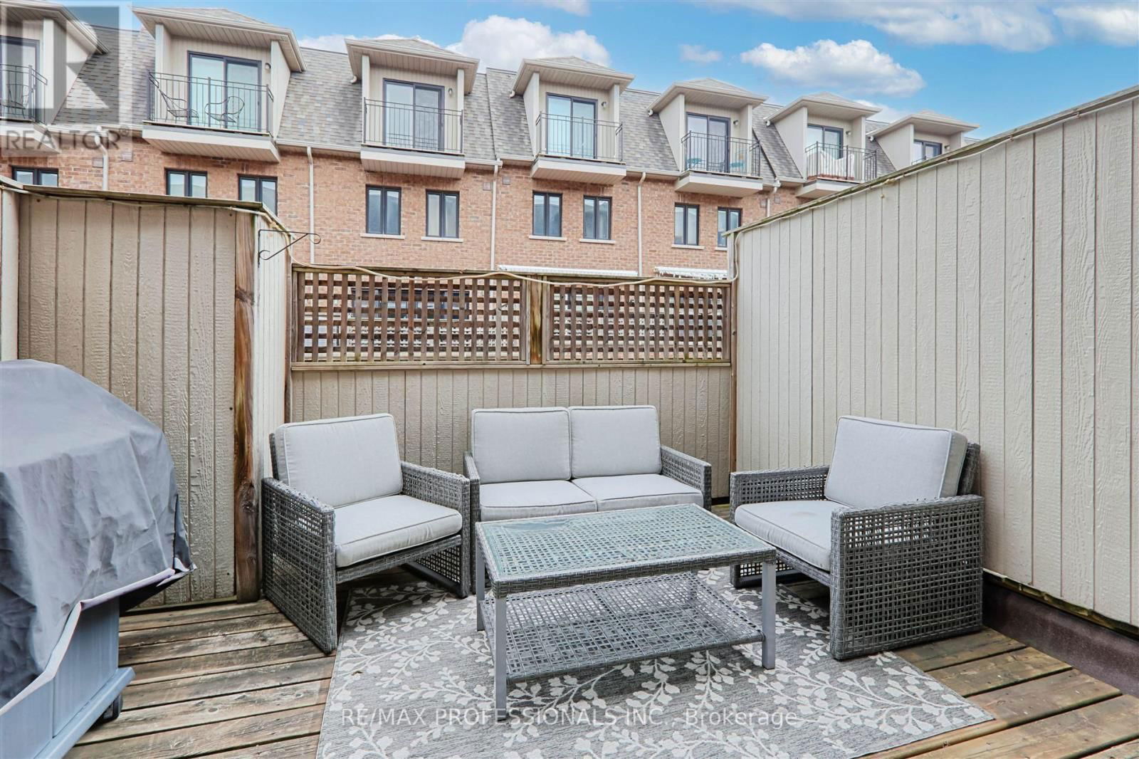 1854 BURNHAMTHORPE ROAD Image 21