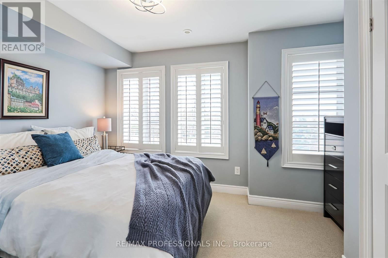 1854 BURNHAMTHORPE ROAD Image 38
