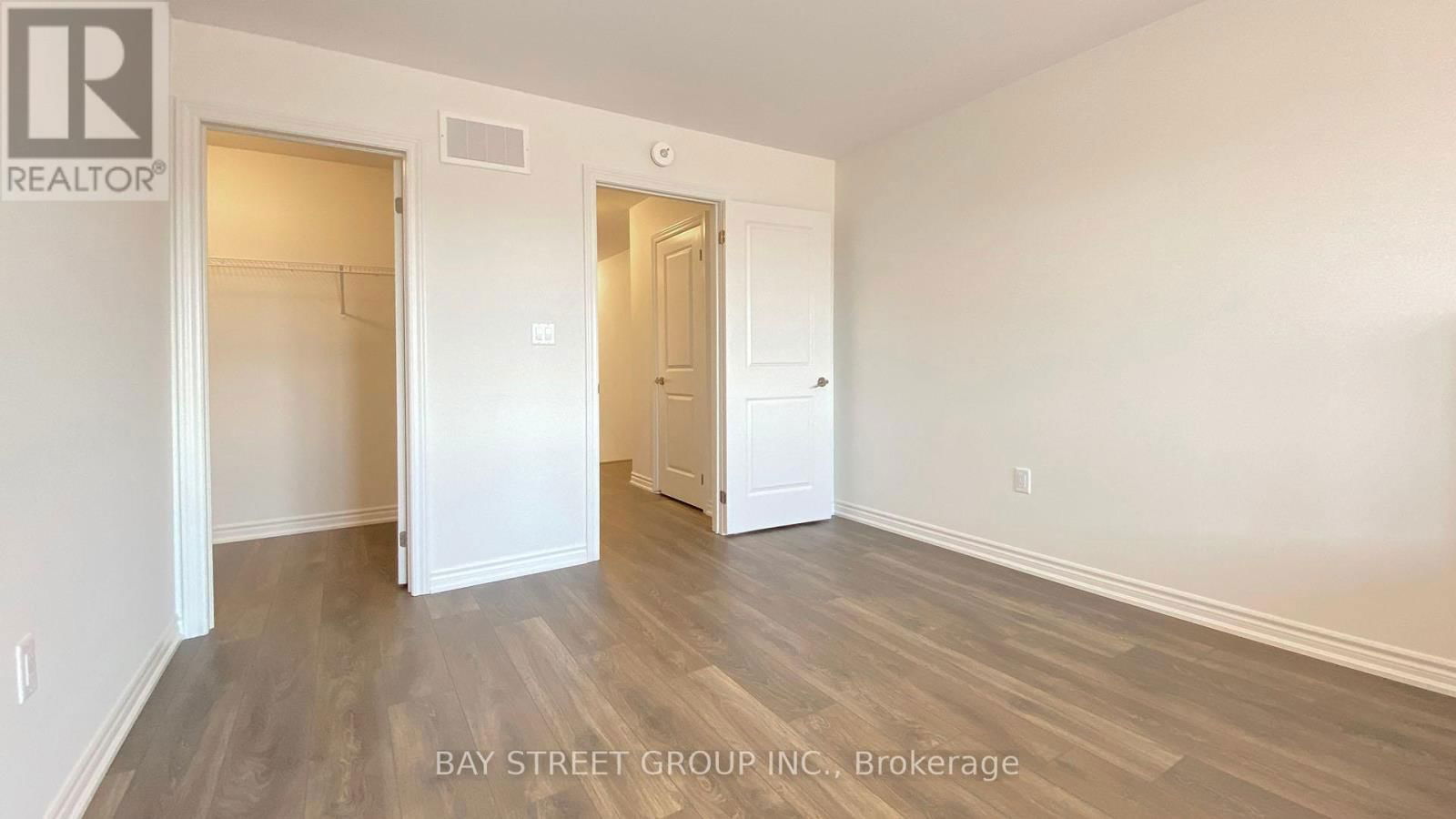 3042 ROBERT LAMB BOULEVARD Image 12