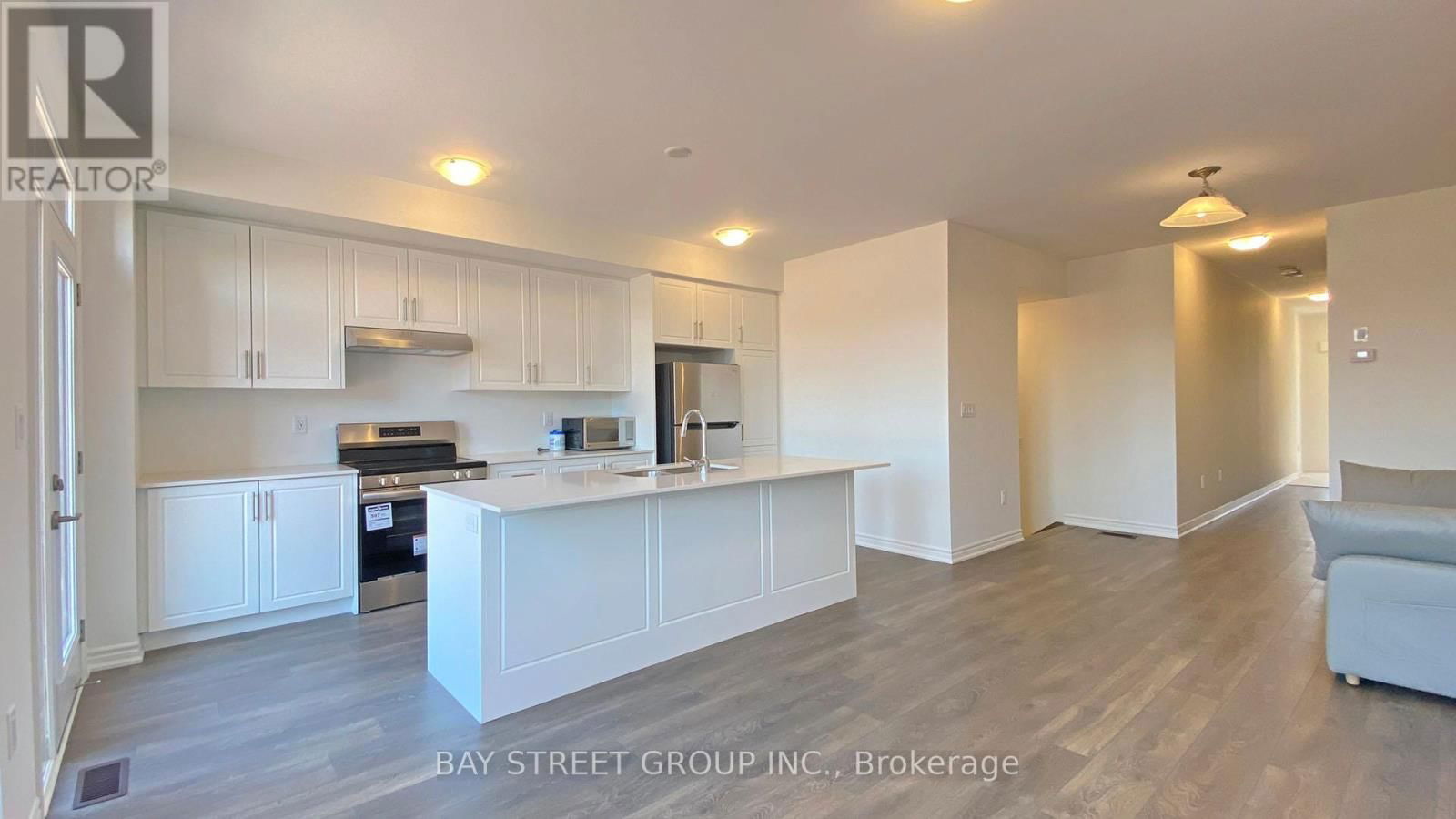 3042 ROBERT LAMB BOULEVARD Image 8
