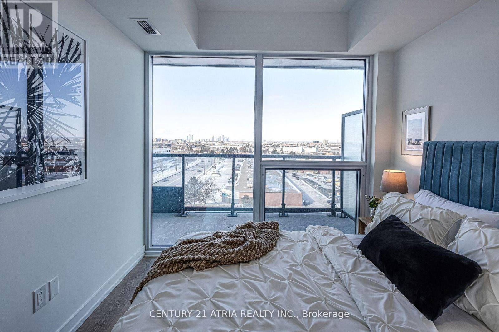 927 - 1100 SHEPPARD AVENUE WEST Image 12