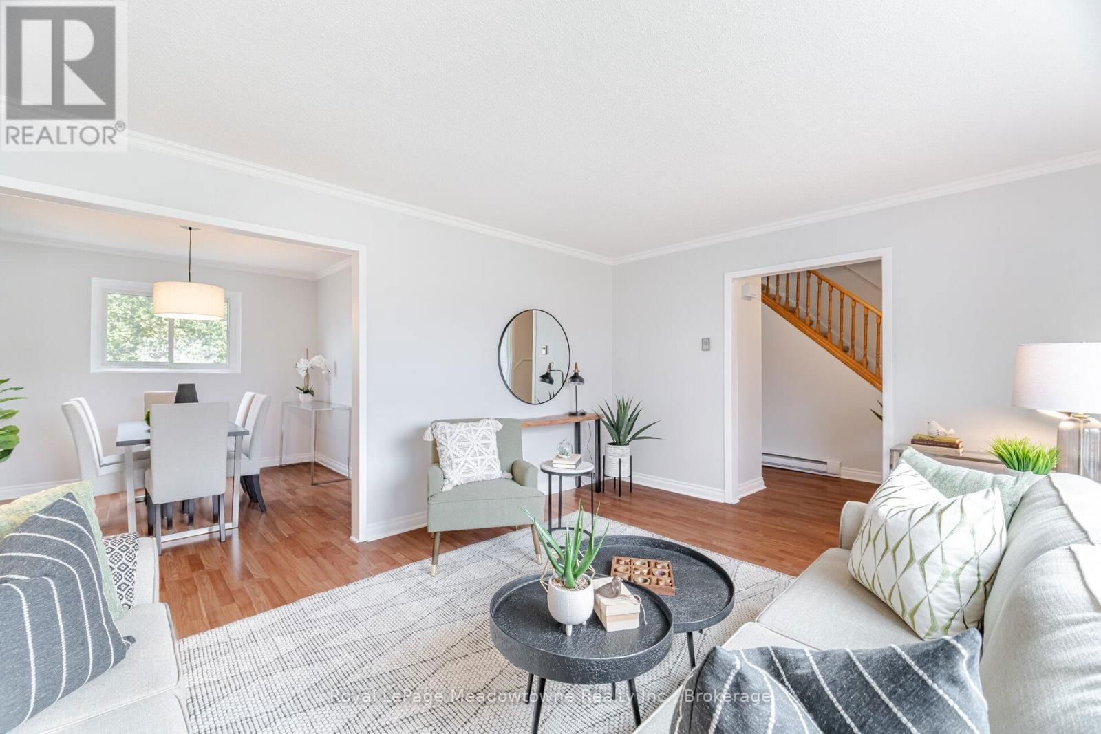 204 BOUSFIELD CRESCENT Image 14