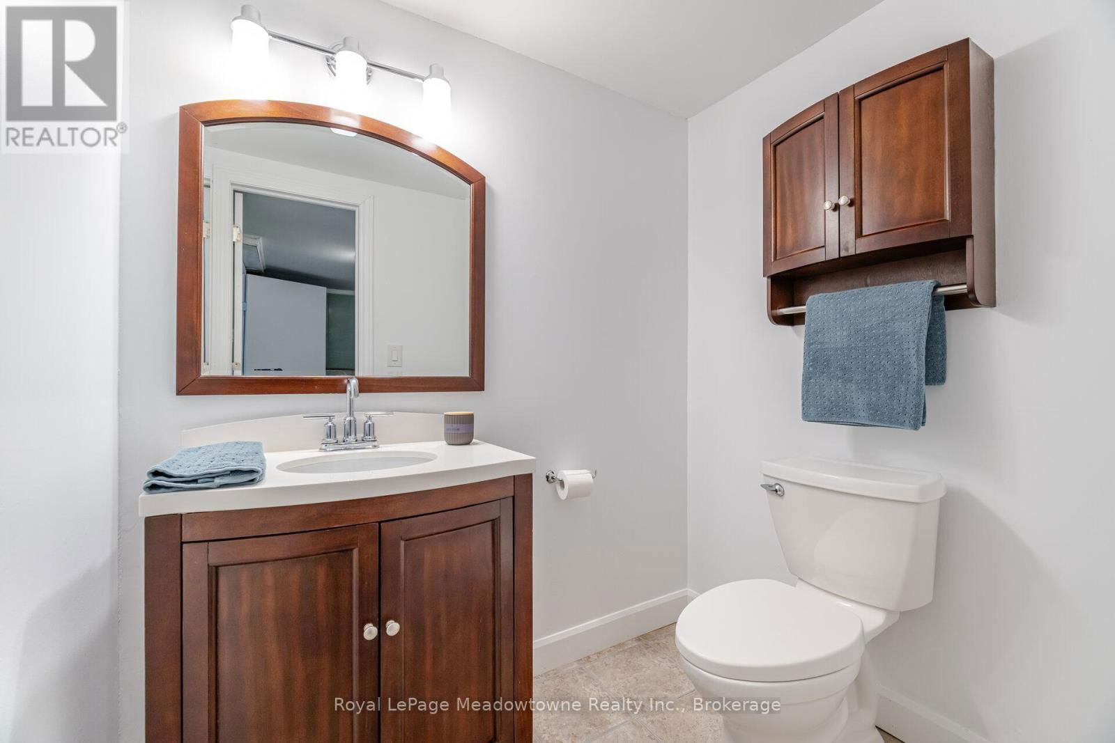 204 BOUSFIELD CRESCENT Image 40